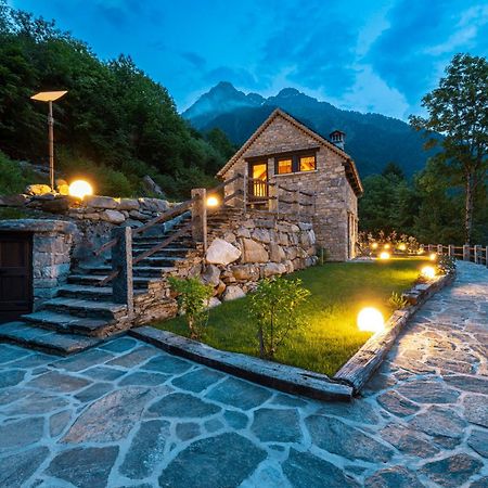 Baita Athili - Villaggio Dei Crodini Кродо Экстерьер фото